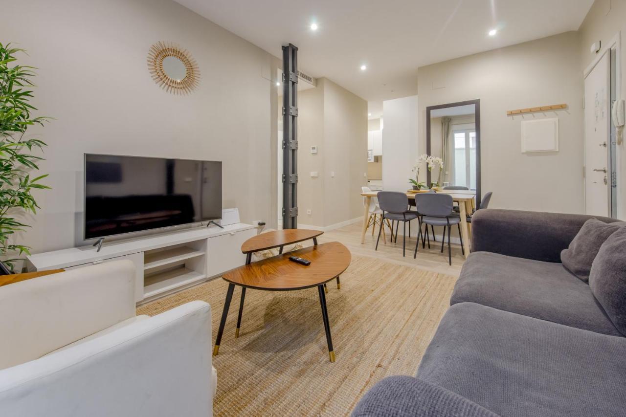 Acogedor Apt 3 Habitaciones Y Terraza En El Centro Madrid Buitenkant foto