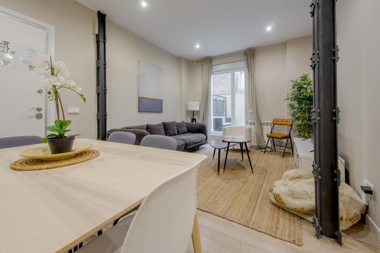 Acogedor Apt 3 Habitaciones Y Terraza En El Centro Madrid Buitenkant foto